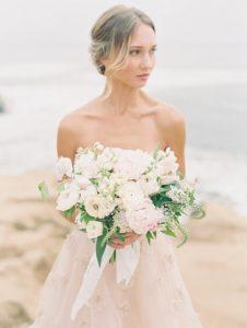California coastal wedding. Flowers by Plenty of Petals. Carmen Santorelli Photography.