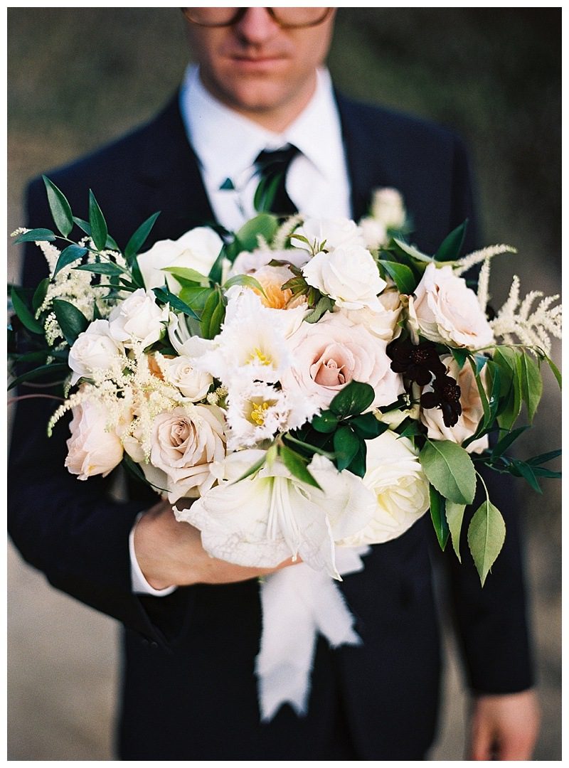 Bouquet with garden roses. flowers by Plenty of Petals, a La Jolla wedding florist. Fine Art wedding Photography.