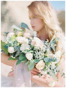 Organic seaside wedding ideas. Flowers: plenty of petals. Photo: Carmen Santorelli Photography.