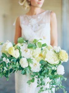 San Diego wedding inspiration. Florals: Plenty of Petals