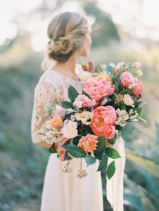 summer wedding inspiration. florist: plenty of petals. plentyofpetals.com