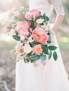 summer wedding inspiration. florist: plenty of petals. plentyofpetals.com