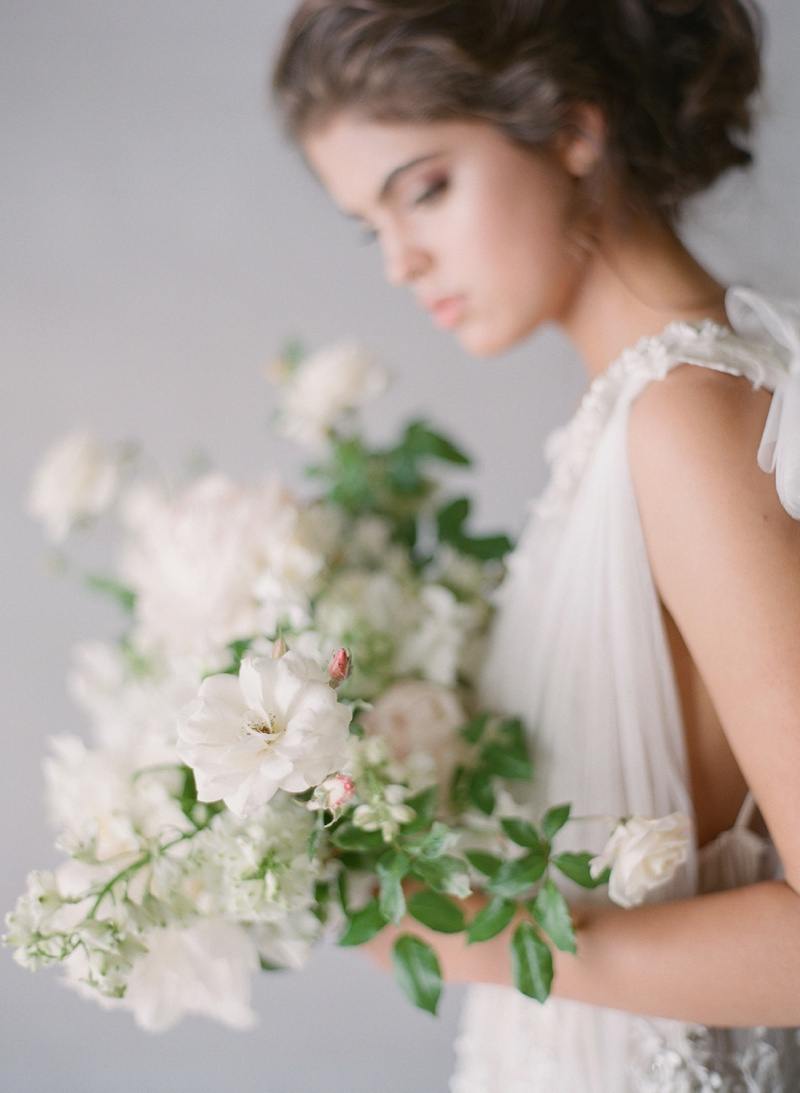 blush bouquet. kurt boomer photo. plenty of petals wedding florist San Diego